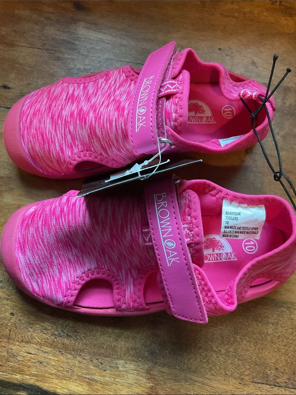 Brown Oak Water Shoes NWT